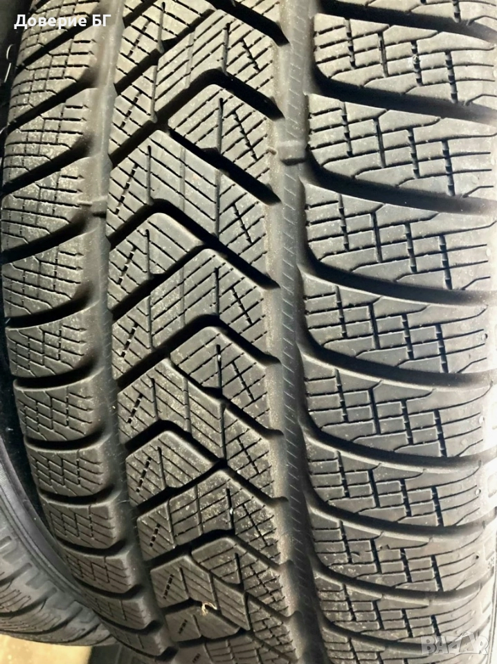 Гуми 205 60 17 Пирели Pirelli 2 броя. Нов внос. Не са нови!, снимка 1