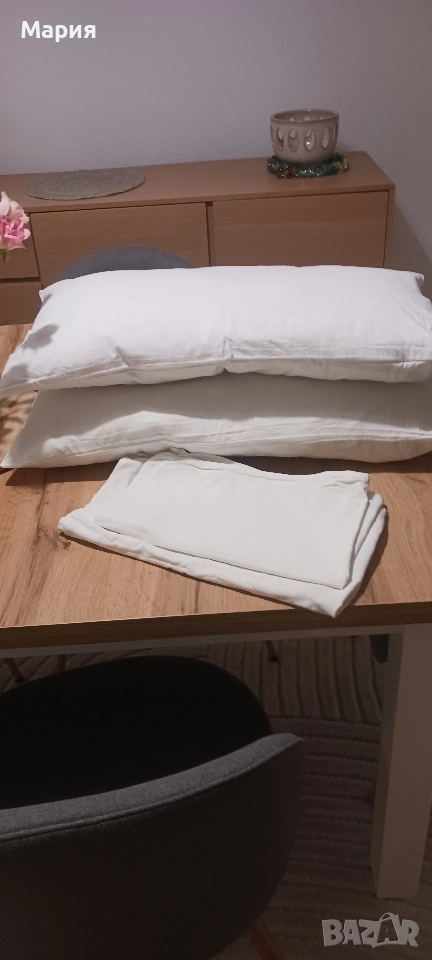 Възглавници 2 броя плюс 4 бр калъфки, снимка 1