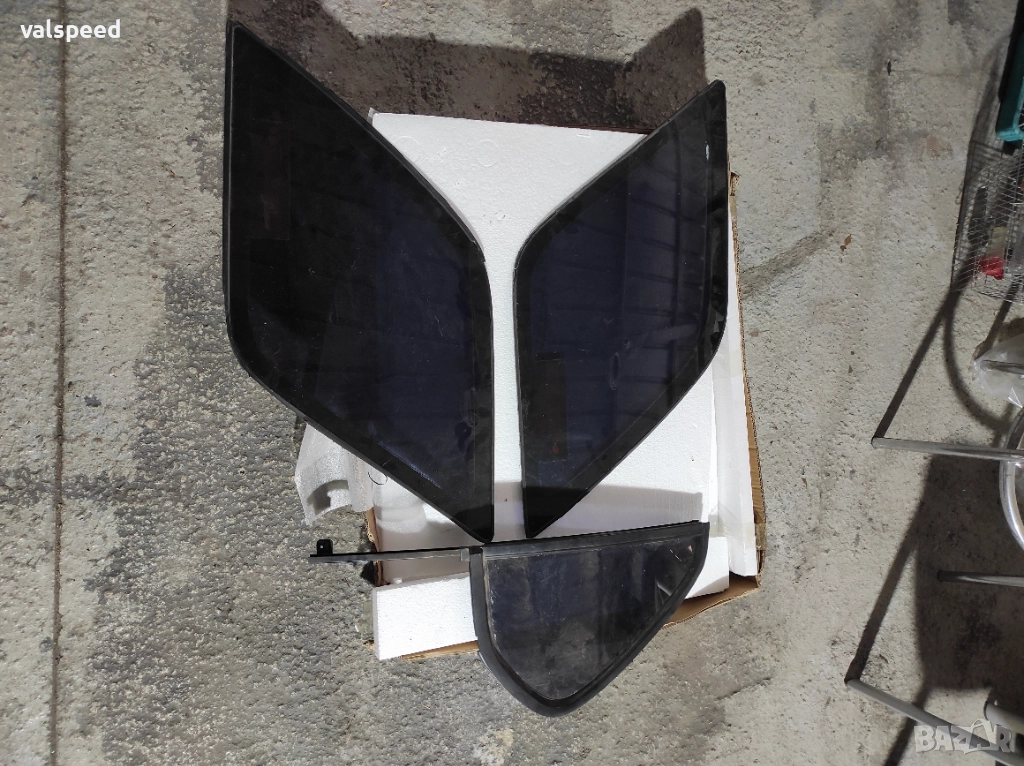 Задни стъкла купе Опел фронтера Б дълга база, снимка 1