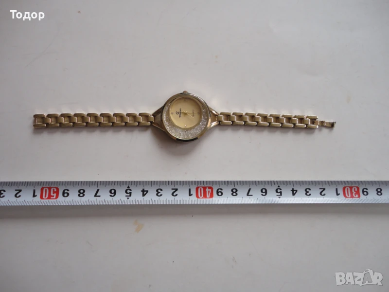 Позлатен часовник с кристали , снимка 1