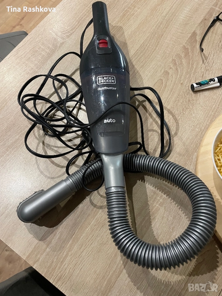 Прахосмукачка за кола Black Dacker, снимка 1