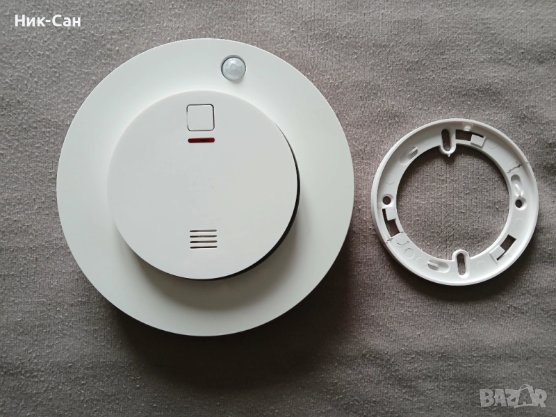 Продавам смарт сензор дачик за дим, пожар и движение Livy, снимка 1