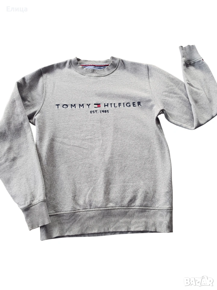 оригинална блуза Tommy Hilfiger M размер , снимка 1
