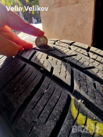 2 броя зимни гуми ROADHOG RGAS02XL 205/55/17 отлично запазени втора употреба DOT 1821, снимка 3 - Гуми и джанти - 52486112