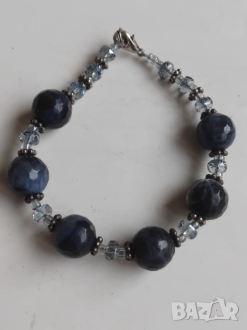 Дамска Гривна с Камъни