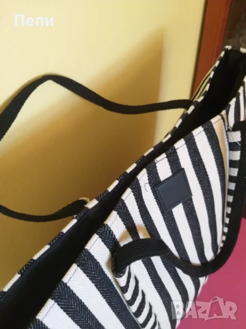 Голяма плажна чанта, снимка 4 - Чанти - 50532213