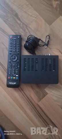 FULL HD приемник/тунер за цифрова кабелна/ефирна телевизия Amiko, снимка 5 - Приемници и антени - 46214981