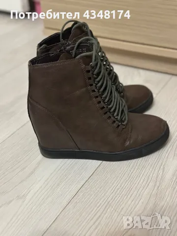 Обувки на платформа , снимка 2 - Дамски ежедневни обувки - 49829420