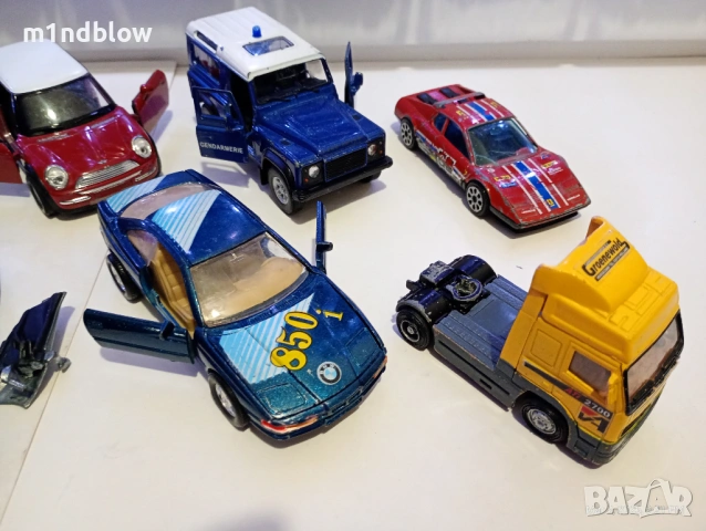 Метални колички Welly Kinsmart Matchbox Bburago 1:43 1:32, снимка 8 - Колекции - 54007853
