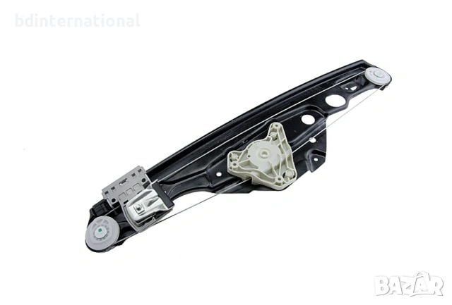 2117300446 Стъклоповдигач за Mercedes E W211 - 5 врати, заден десен електрически