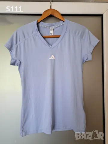 Adidas оригинална дамска спортна тениска , снимка 2 - Тениски - 50327308