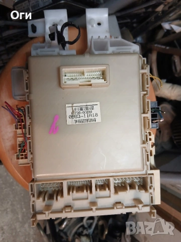 Бушонно табло за Тойота Ярис 05-12г. 82730-0D290 / 0993-11А18 / 30175-0К24, снимка 2 - Части - 53888216