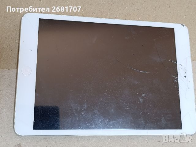 Таблет iPad , снимка 4 - Таблети - 46737376