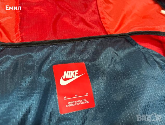 Мъжка ветровка Nike Windrunner Tech Lite, Размер М, снимка 4 - Якета - 46794036