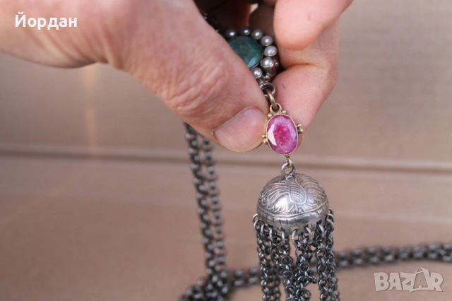 Сребърен гердан с рубини и перли, снимка 12 - Колиета, медальони, синджири - 53877553