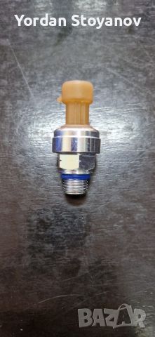 Fuel pressure sensor for John Deere RE217077, снимка 2 - Части - 45350992