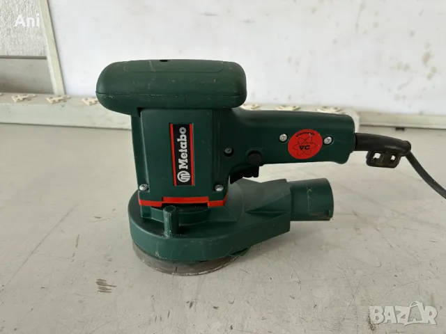 Ексцентрик шлайф - Metabo 220 W, снимка 1 - Други машини и части - 46914328