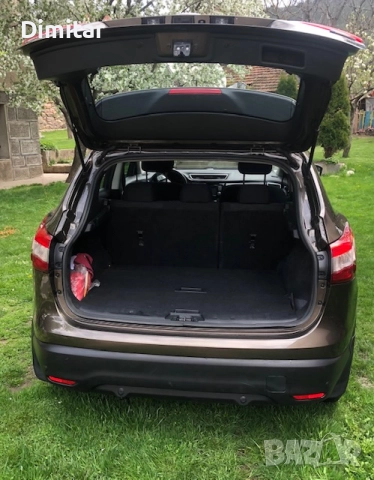 Nissan Qadhqai - 1,5 DCI, снимка 4 - Автомобили и джипове - 51961361