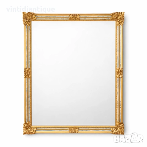 Декоративно стенно огледало в бароков стил със златиста рамка