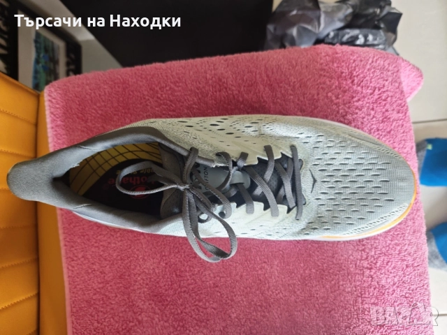 Мъжки маратонки Hoka Clifton 8 Trainers UK Size 12.5 EU 47 сиви grey, снимка 10 - Маратонки - 52004439