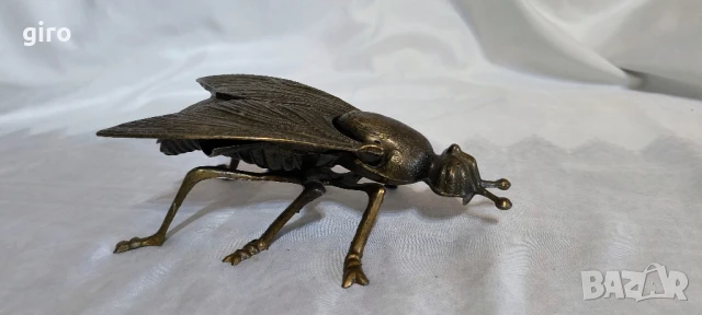 Антикварна бронзова муха - пепелник