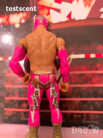 Екшън фигура WWE Sin Cara Син Кара Basic Series Pink Lucha играчка, снимка 14 - Колекции - 48360755