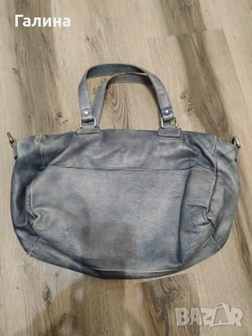 Сребриста чанта от естествена кожа, снимка 3 - Чанти - 53025284