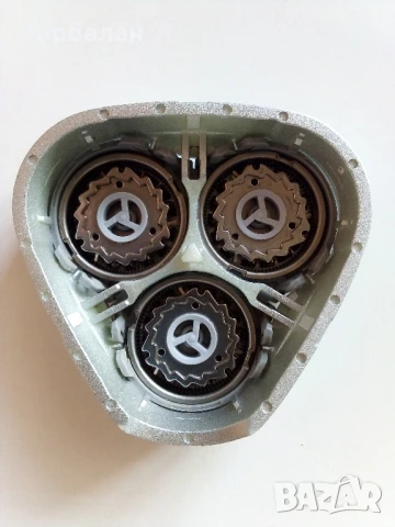 Бръснеща глава за самобръсначка Philips HQ6695, снимка 4 - Електрически самобръсначки - 50962480