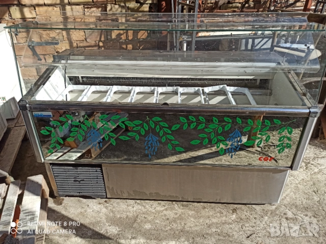 Хоризонтална витрина за сладолед  ISA Italy