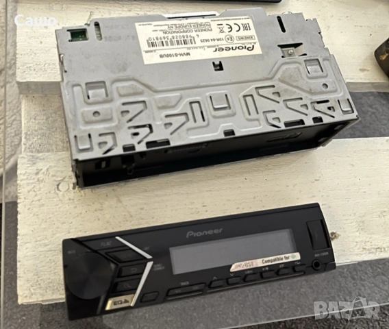 Авто плейър Pioneer USB AUX, снимка 2 - Ресийвъри, усилватели, смесителни пултове - 54037015