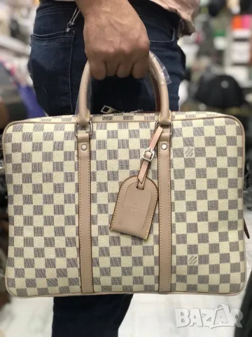 чанти за лаптоп louis vuitton , снимка 10 - Лаптоп аксесоари - 46929909