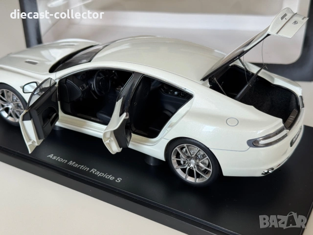 AUTOart Aston Martin Rapide S, Stratus White, 2015, снимка 6 - Колекции - 53858610