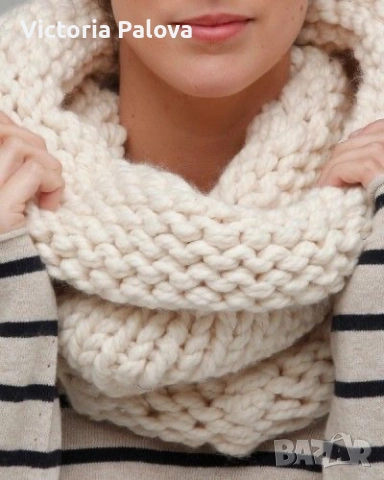 Зимен вълнен шал снуд - уют и стил от Fetish, снимка 9 - Шалове - 53170292