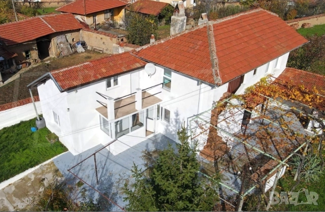 Zweistöckiges Haus. 