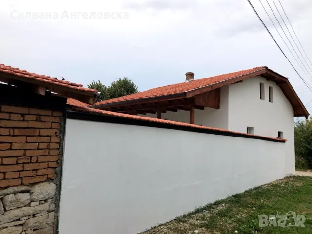 Продавам къща в с.Брестница, снимка 2 - Къщи - 47144375