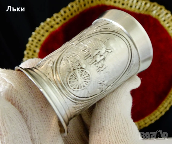 Калаена чаша за вино,ракия,релефни селски картини. , снимка 10 - Антикварни и старинни предмети - 53773102