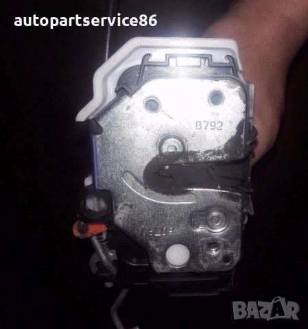 Заключващ механизъм за предна лява врата за Citroen, Peugeot Nemo, Bipper (2005-2011), снимка 3 - Части - 53781552