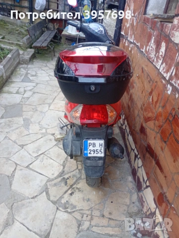 Продавам скутер , снимка 2 - Мотоциклети и мототехника - 53725445