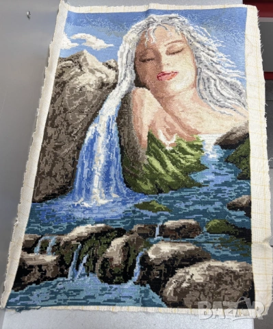 Ушит Гоблен "Водната фея"-52см х 34 см, снимка 3 - Гоблени - 54056297