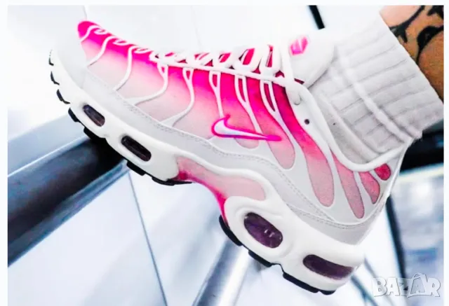 Nike Air Max Plus “Pink Fade”  номер 41 оригинални маратонки , снимка 2 - Маратонки - 50170380