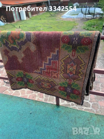 КИТЕНИК АЛИЯ КИЛИМ ГУБЕР ЧЕРГА-185 Х 130 СМ.-УПОТРЕБЯВАН, снимка 7 - Антикварни и старинни предмети - 50636969