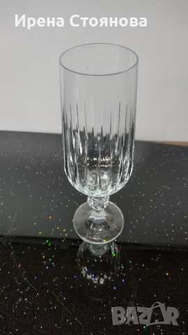 Комплект от 6 кристални чаши за бяло вино/шампанско. , снимка 4 - Чаши - 44969041