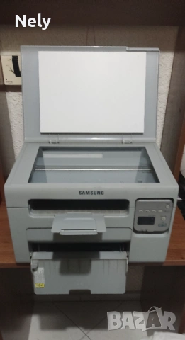 Принтер със скенер, снимка 2 - Принтери, копири, скенери - 54139592