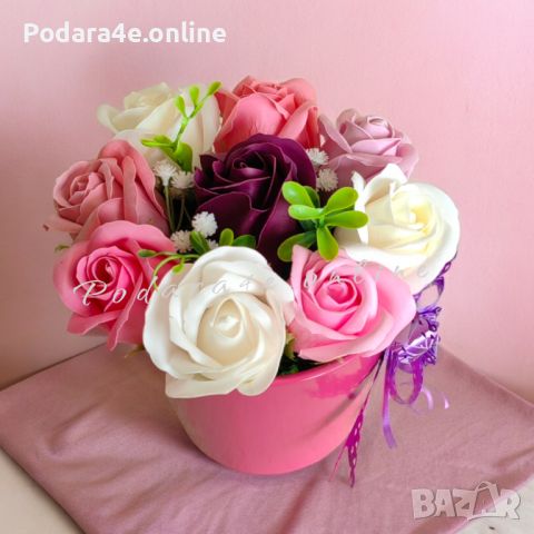 Ароматен букет в розова керамична саксийка с 9 рози от сапун. Идеален подарък за всеки повод , снимка 2 - Декорация за дома - 46245483