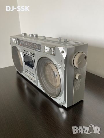 SHARP GF-7474Z VINTAGE RETRO BOOMBOX Ghetto Blaster радио касетофон, снимка 6 - Радиокасетофони, транзистори - 45751308