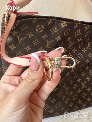 Дамска чанта Louis Vuitton, снимка 2 - Чанти - 45998309