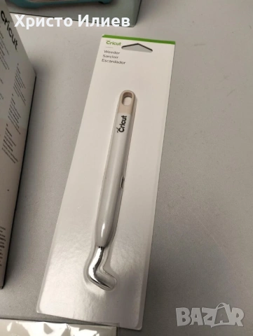 Режещ плотер Cricut Joy с Cricut EasyPress Mini и аксесоари НОВА, снимка 7 - Принтери, копири, скенери - 53616141