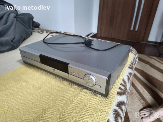 DVD плейър Brandt DVD 430 BR , снимка 2 - Плейъри, домашно кино, прожектори - 53013220