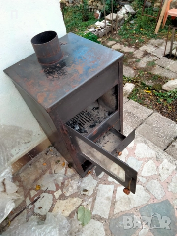 Камина Прити въпреки че е използвана много е запазена, снимка 3 - Камини - 52157889