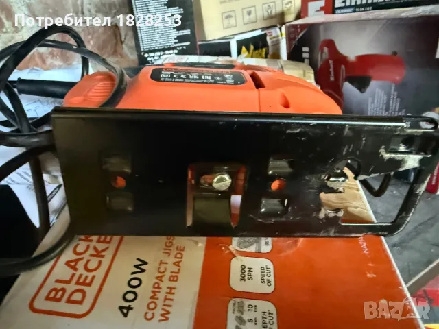 Black and decker електрическо зеге , снимка 3 - Други инструменти - 50077891
